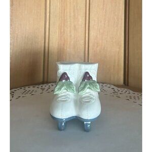 Vintage Ceramic Ice Skate Match Holder / Toothpick Holder Christmas Holly